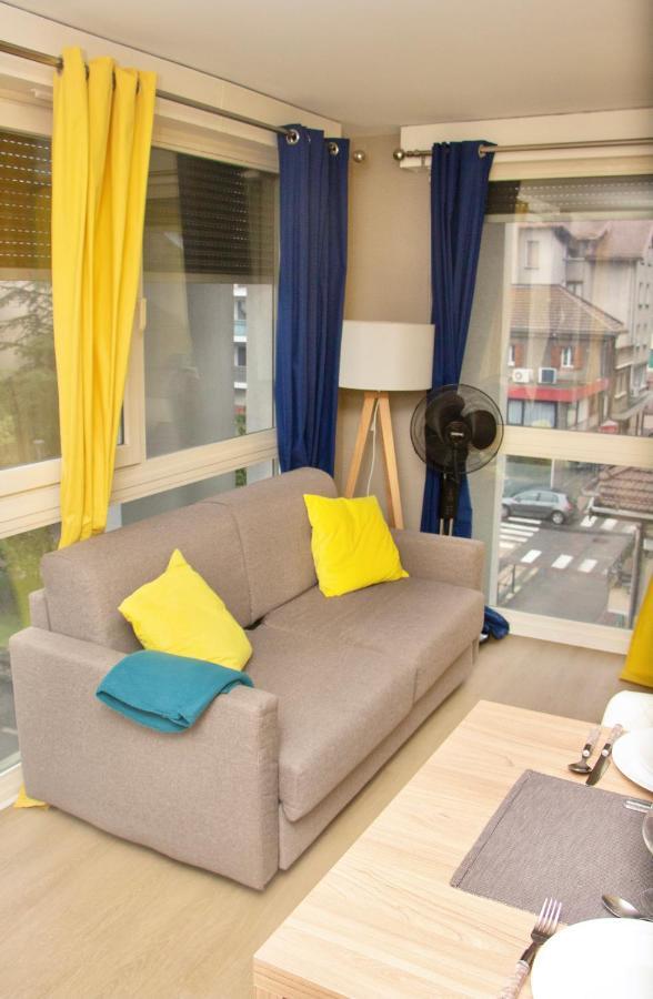 Appartement Entre Geneve Et Chamonix Au Pied Des Montagnes Клюз Екстериор снимка